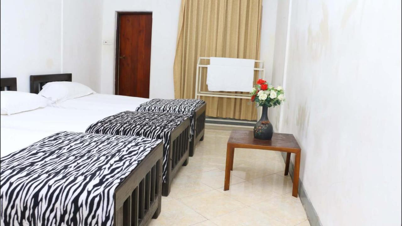 Suisse Villa Kandy Exterior photo