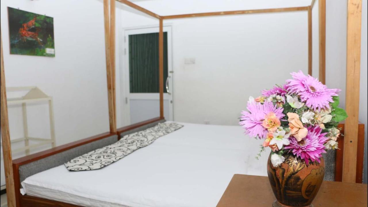Suisse Villa Kandy Exterior photo